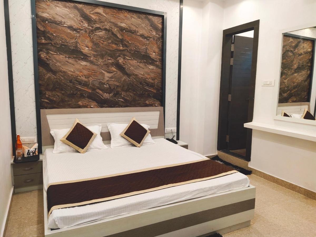 Hotel The Shree Jee Palace Mirzāpur Eksteriør bilde