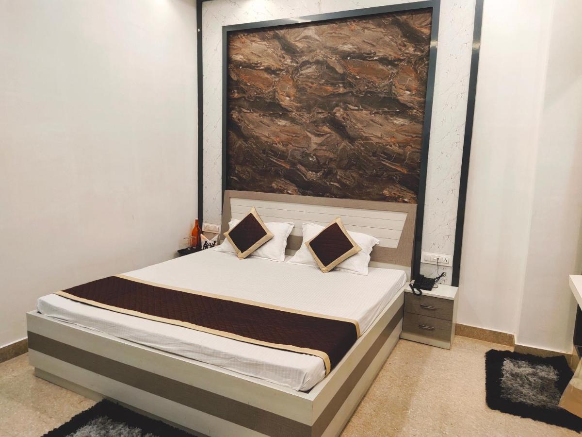 Hotel The Shree Jee Palace Mirzāpur Eksteriør bilde