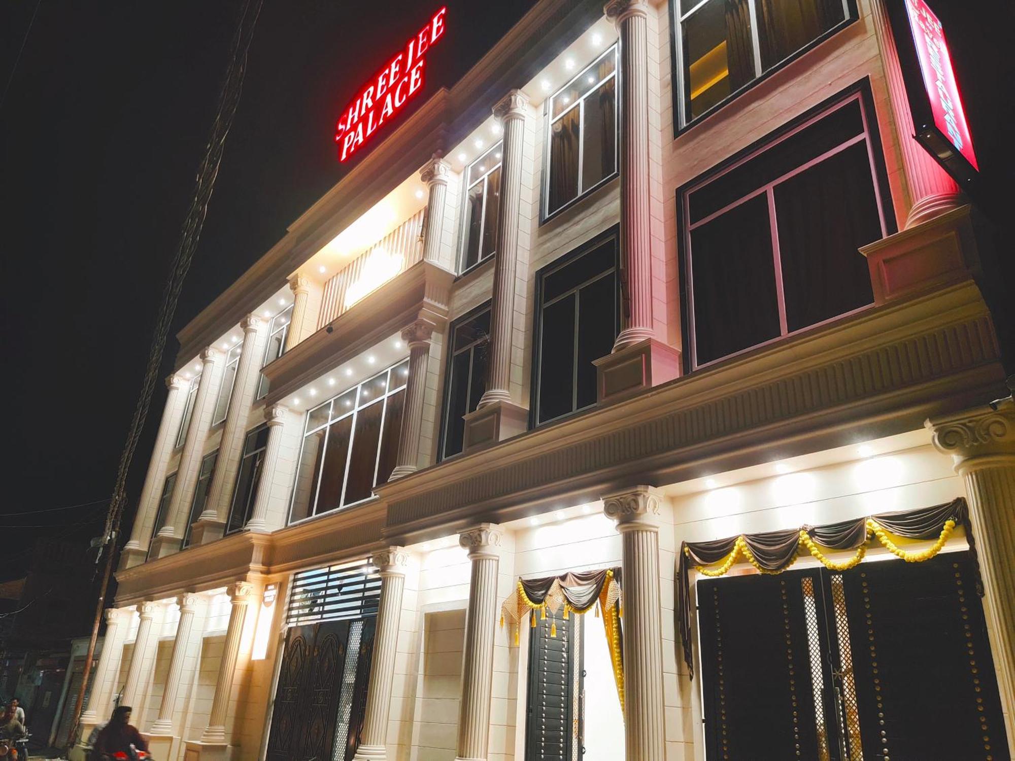 Hotel The Shree Jee Palace Mirzāpur Eksteriør bilde